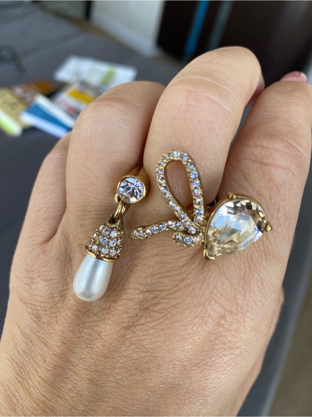 Oscar de la Renta Gold Crystal Bow Ring with Pearl Drop